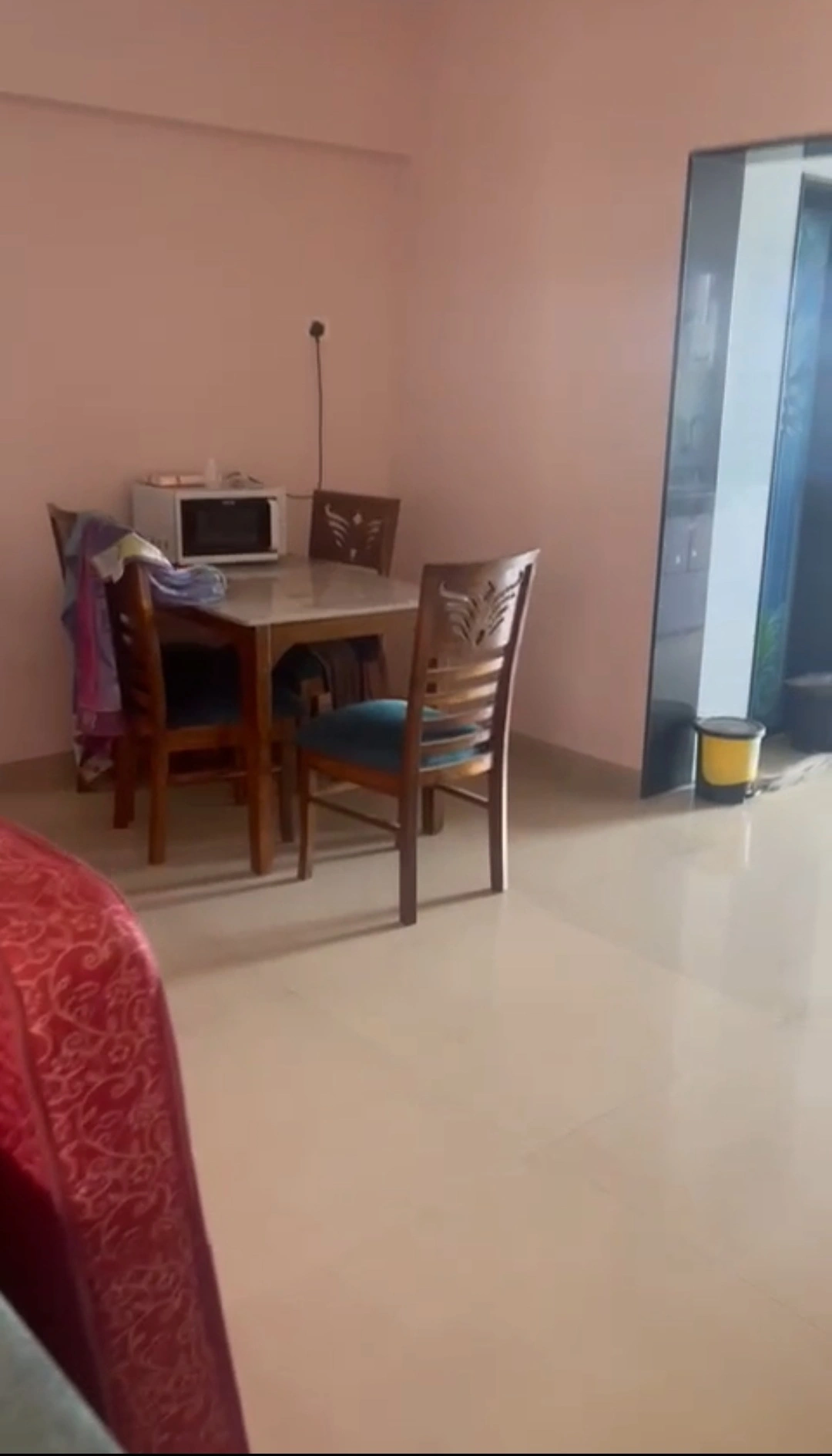 2 BHK Flat for PG in Malad East