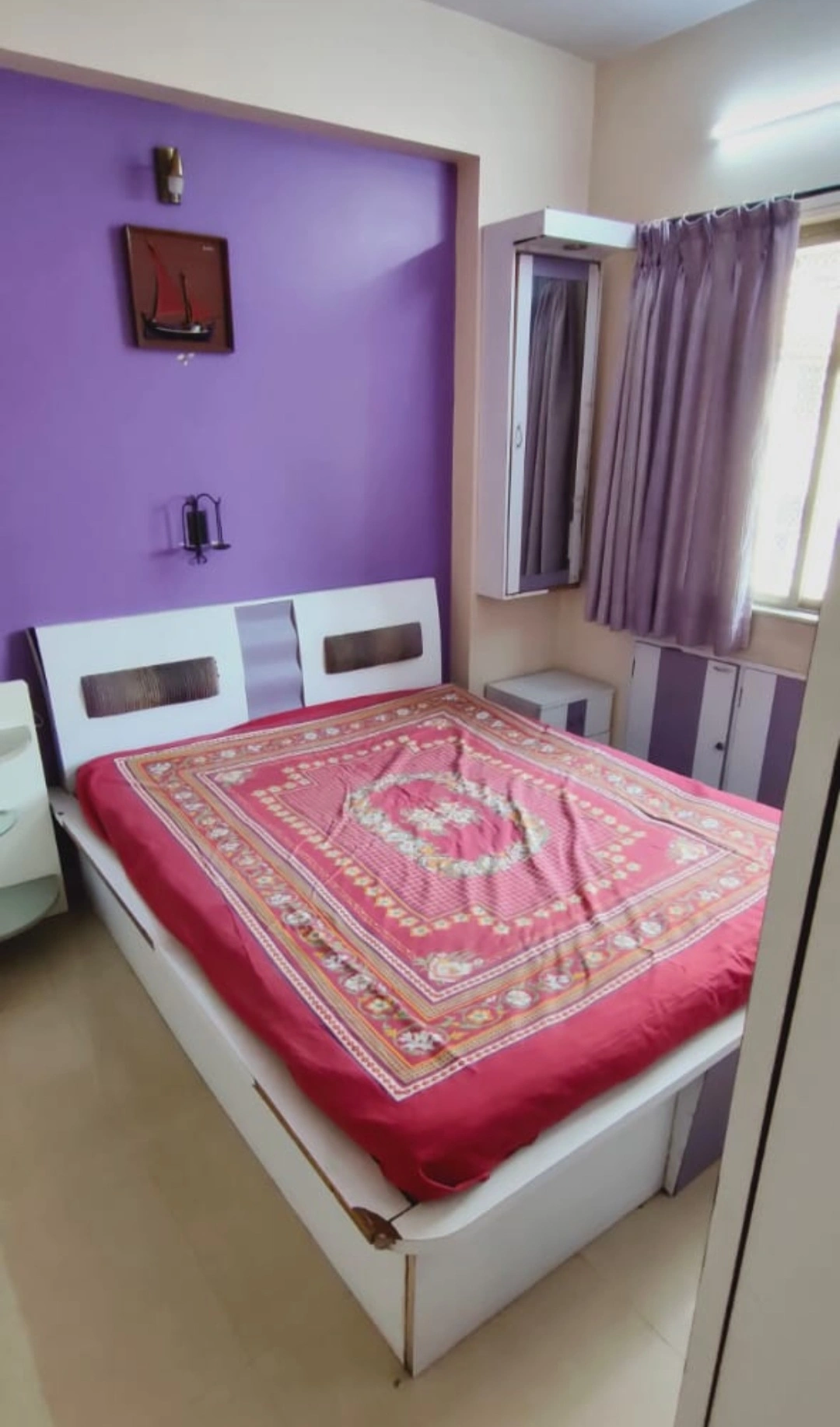 1 BHK Flat for rent in Malad West
