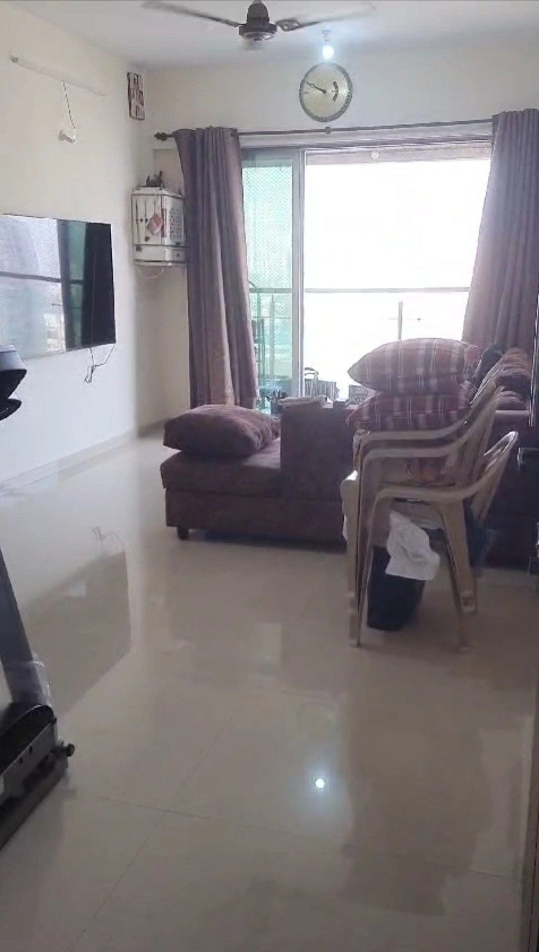 2 BHK Flat for rent in Goregaon West