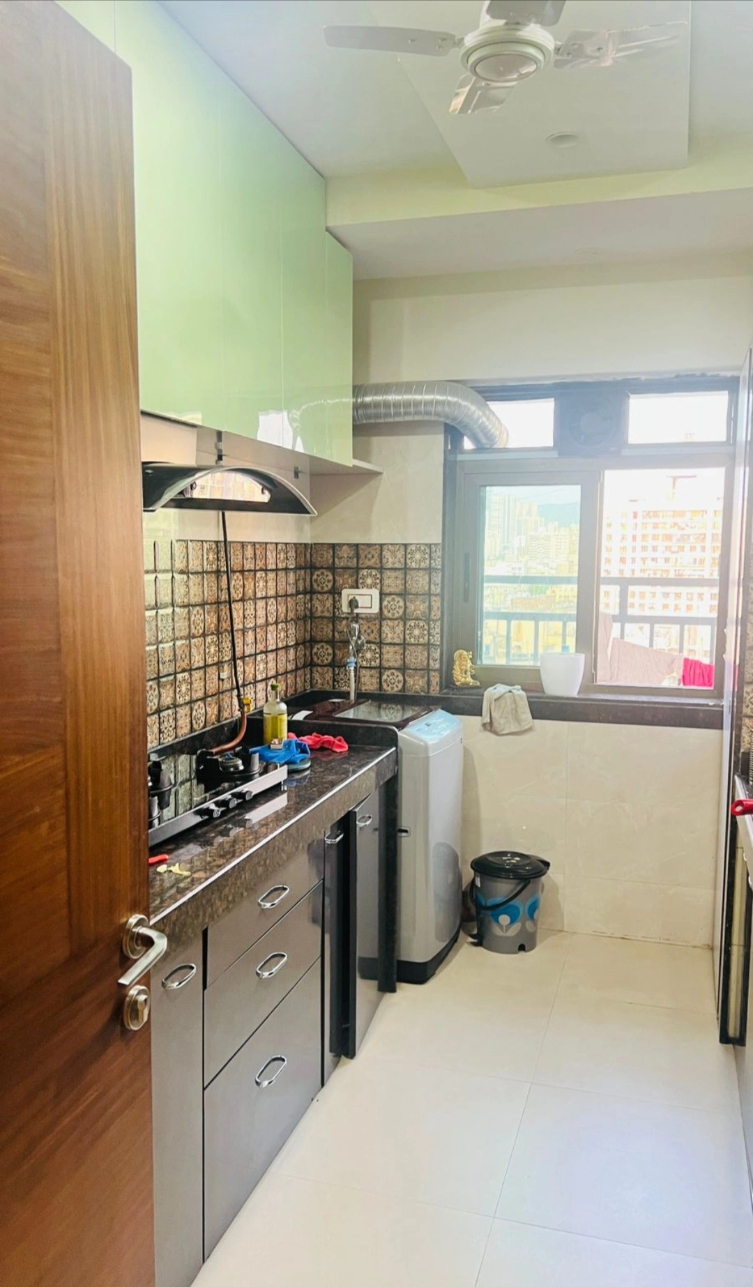 2 BHK Flat for rent in Goregaon West
