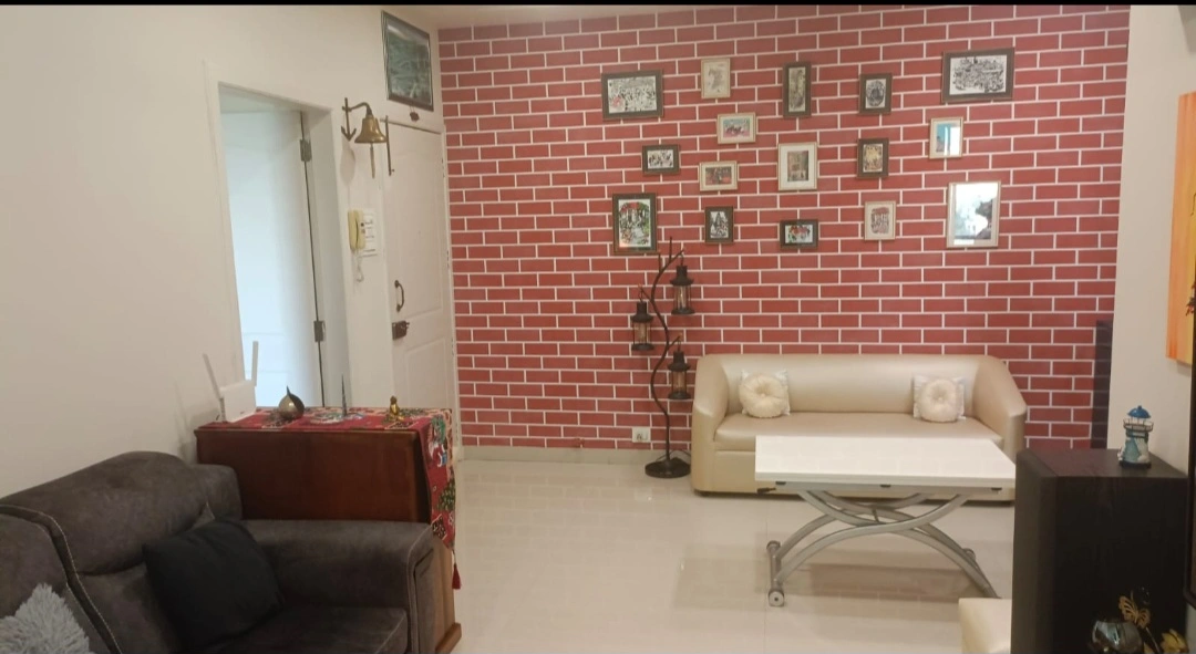 2 BHK Flat for rent in Malad West