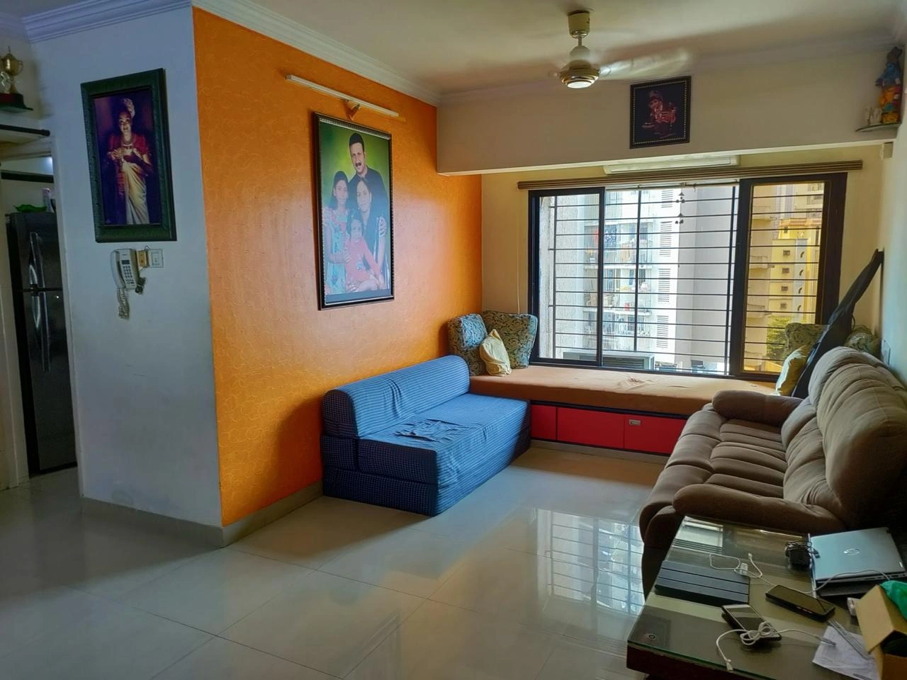 2 BHK Flat for rent in Malad East