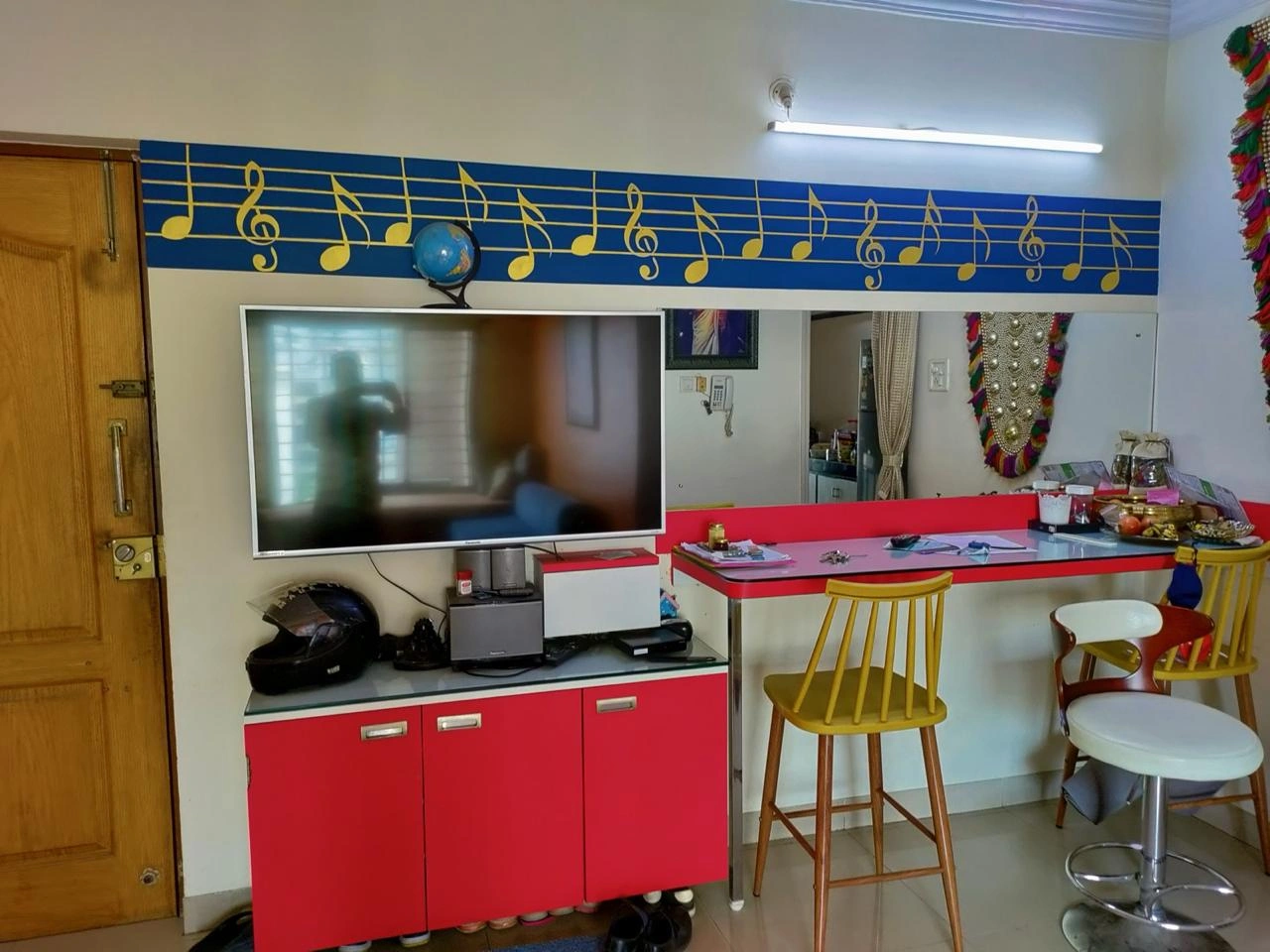 2 BHK Flat for rent in Malad East