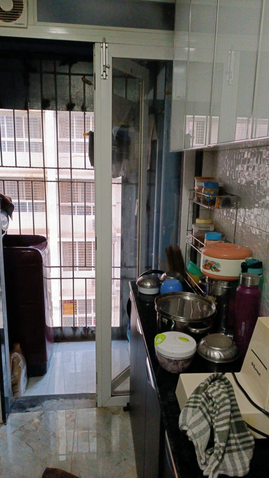 1BHK Flat for Sale in Goregaon West