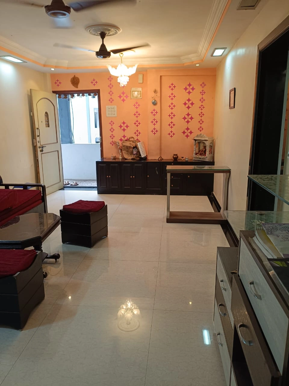 1 BHK Flat for rent in Goregaon East