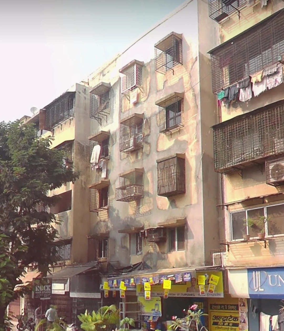 1 BHK Flat for rent in Malad West