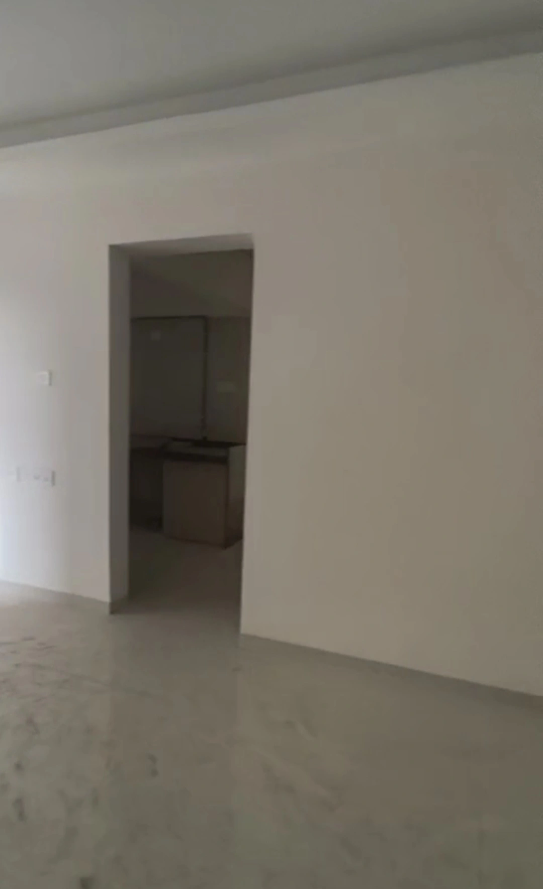 1 BHK Flat for rent in Malad East