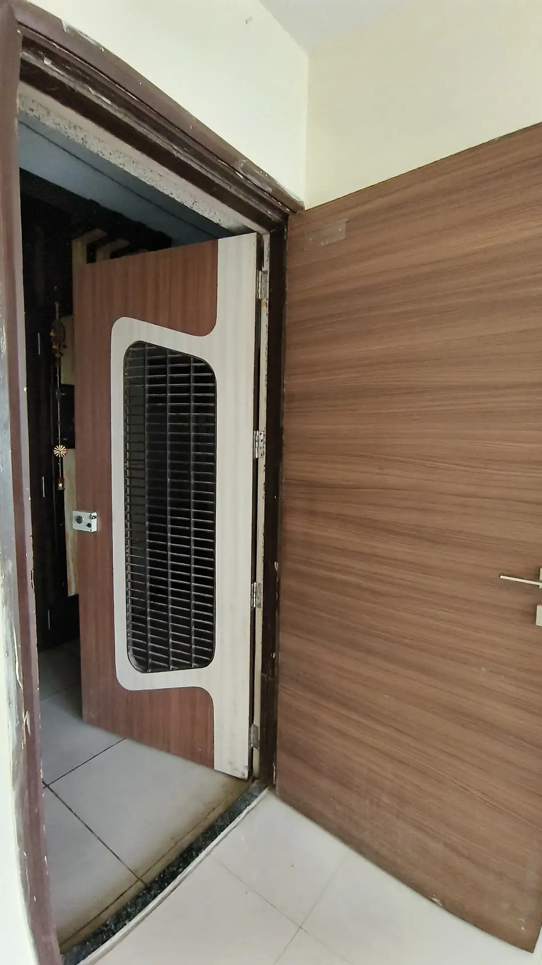 1BHK Flat for Sale in Goregaon West