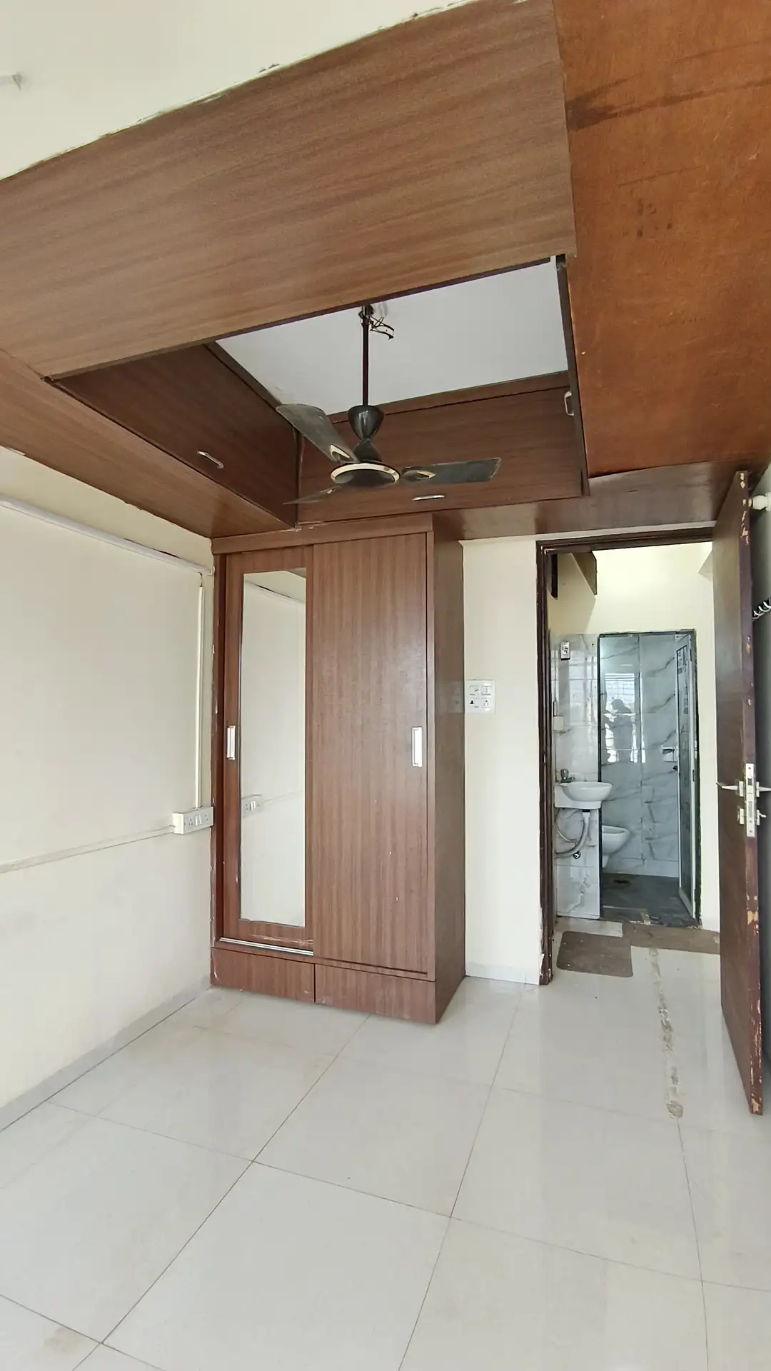 1BHK Flat for Sale in Goregaon West