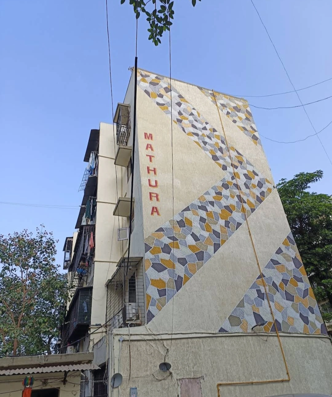 1 BHK Flat for rent in Malad West
