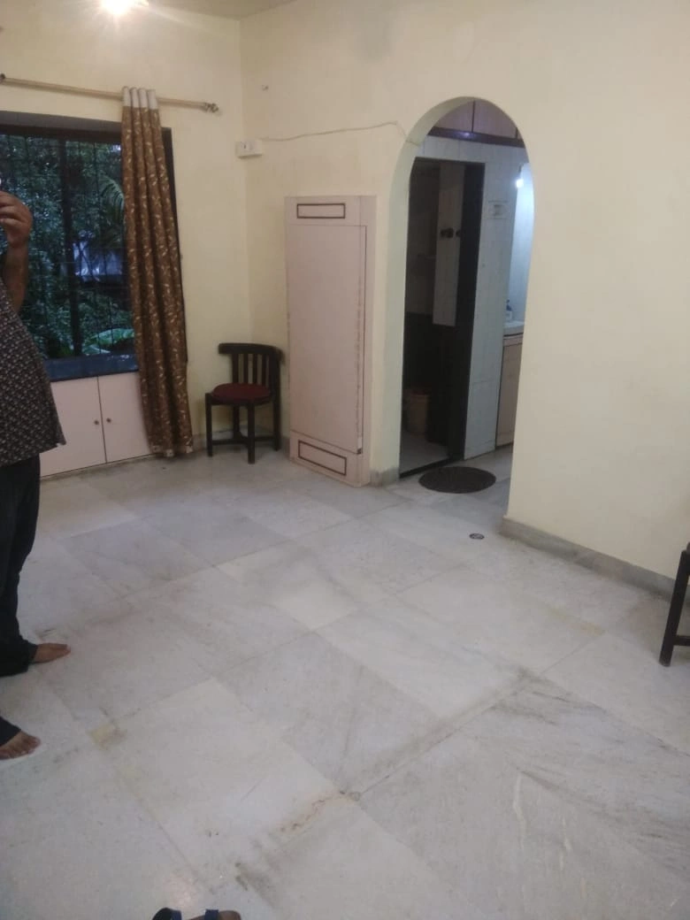 1 BHK Flat for rent in Malad West