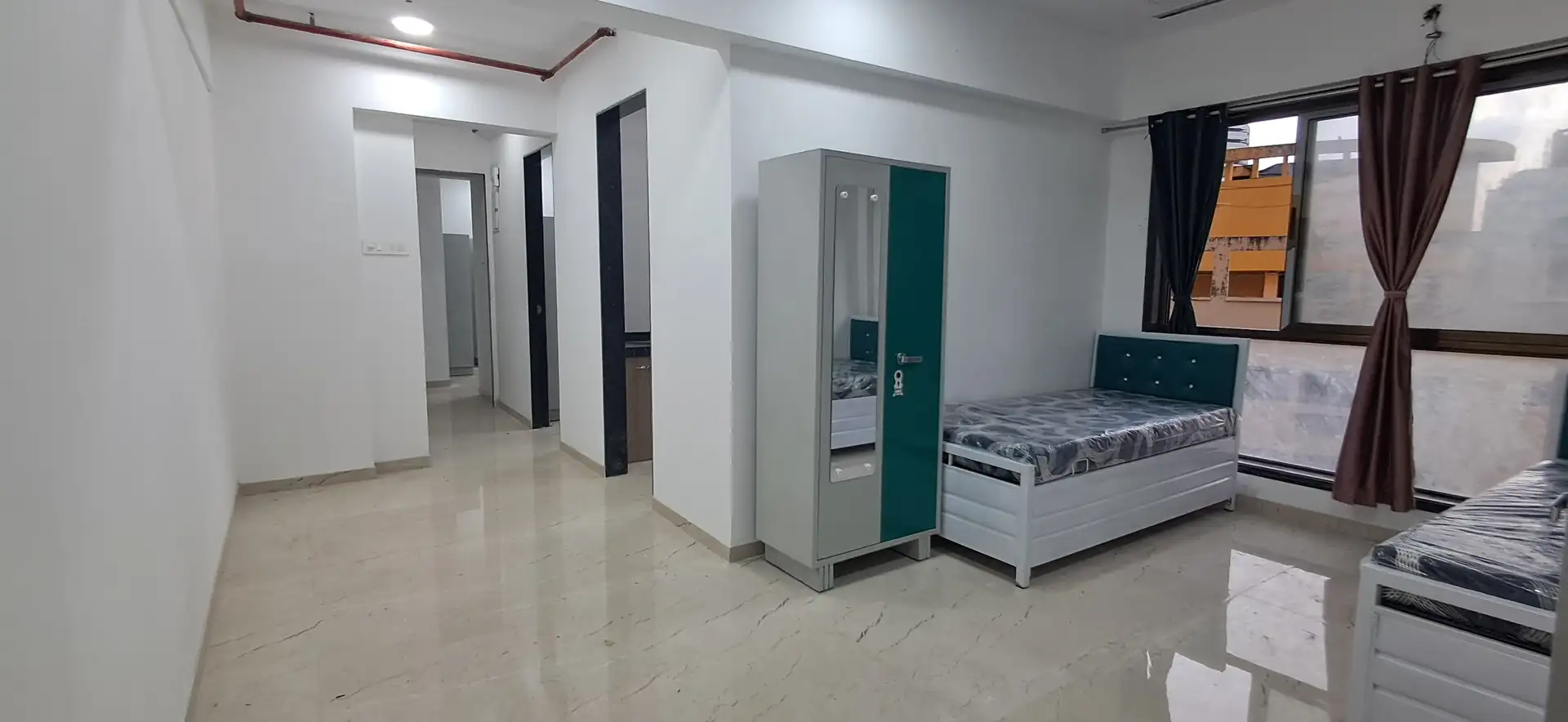 2 BHK Flat for PG in Goregaon West