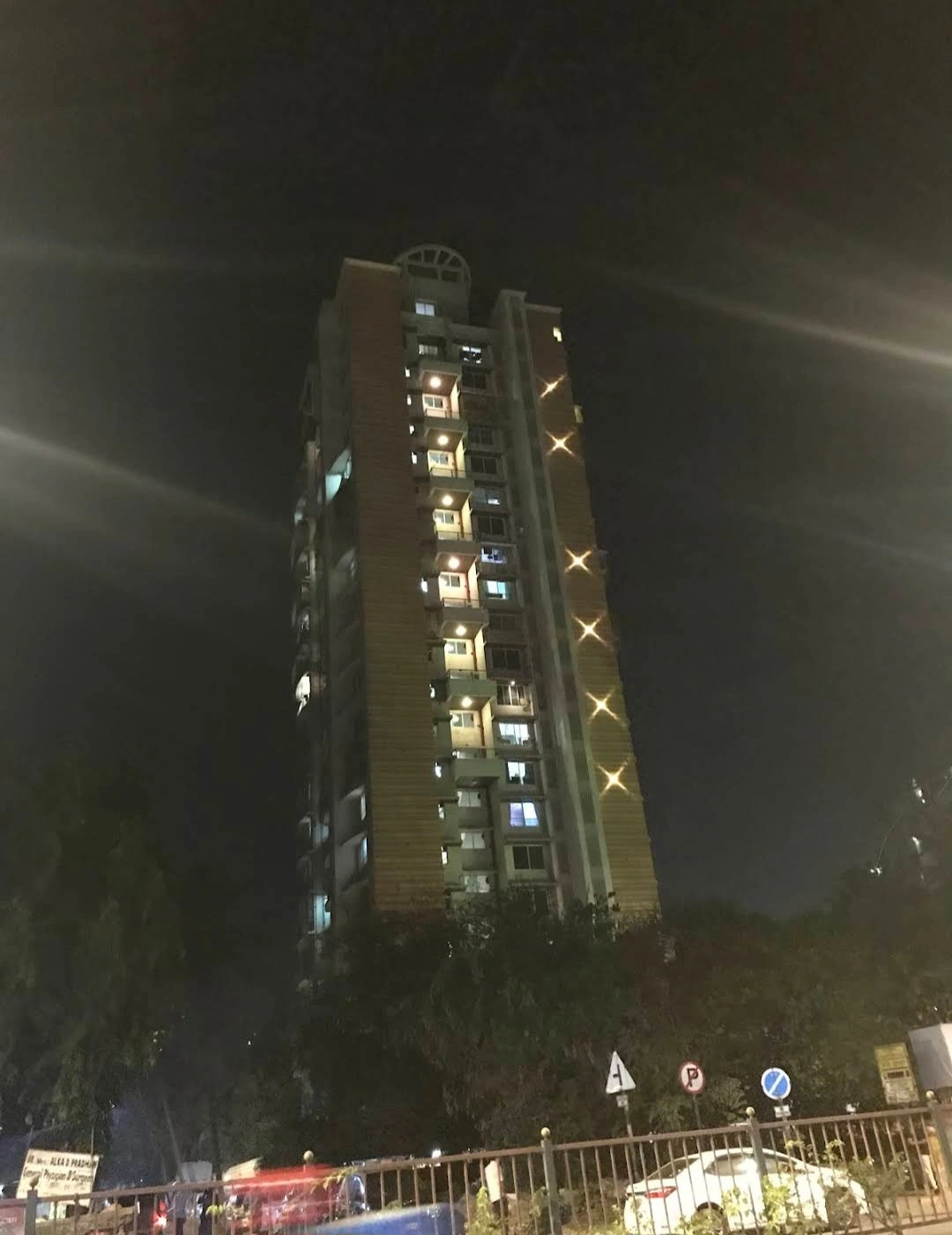 2 BHK Flat for Rent in Goregaon West