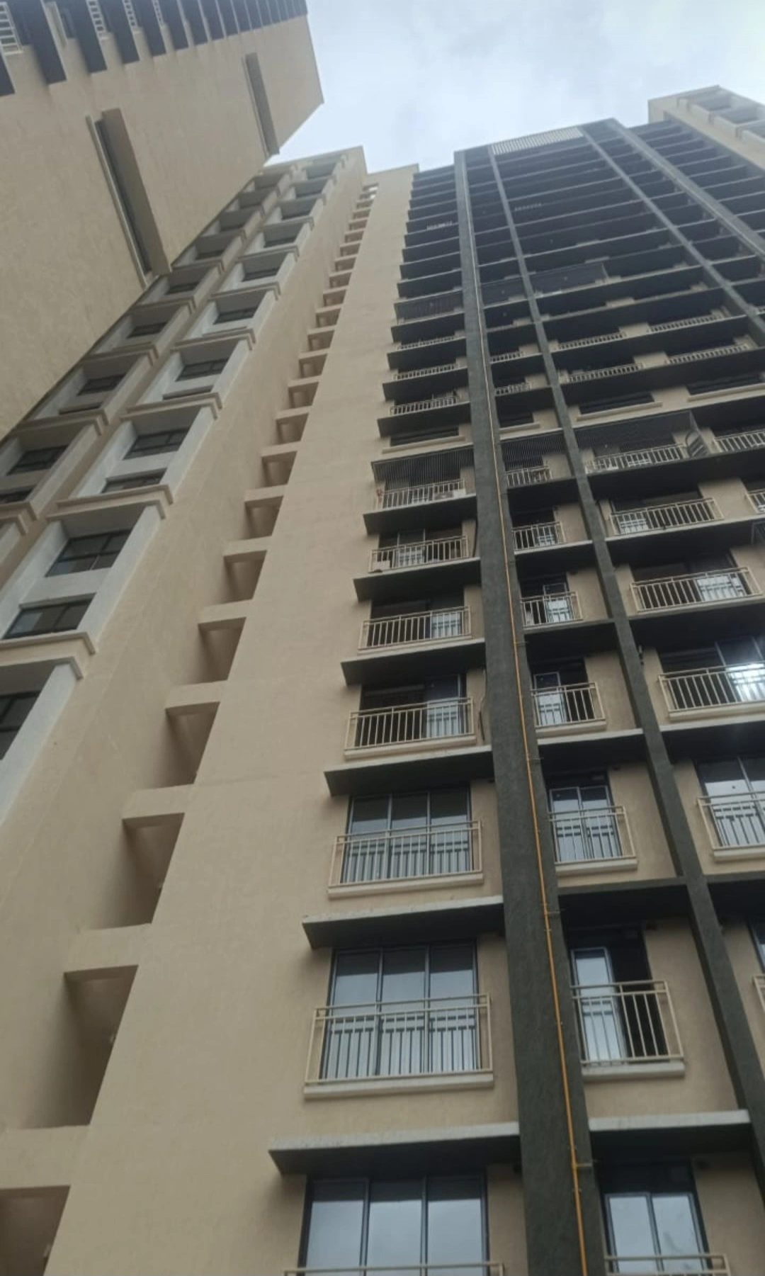 2 BHK Flat for rent in Goregaon West
