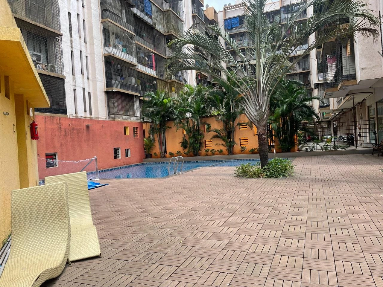 2BHK Flat for Sale in Goregaon West