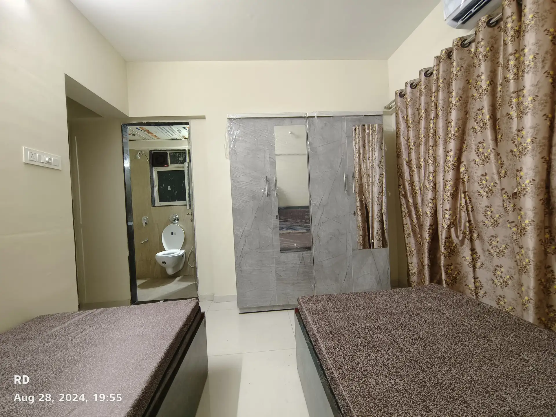 1 BHK Flat for PG in Goregaon West