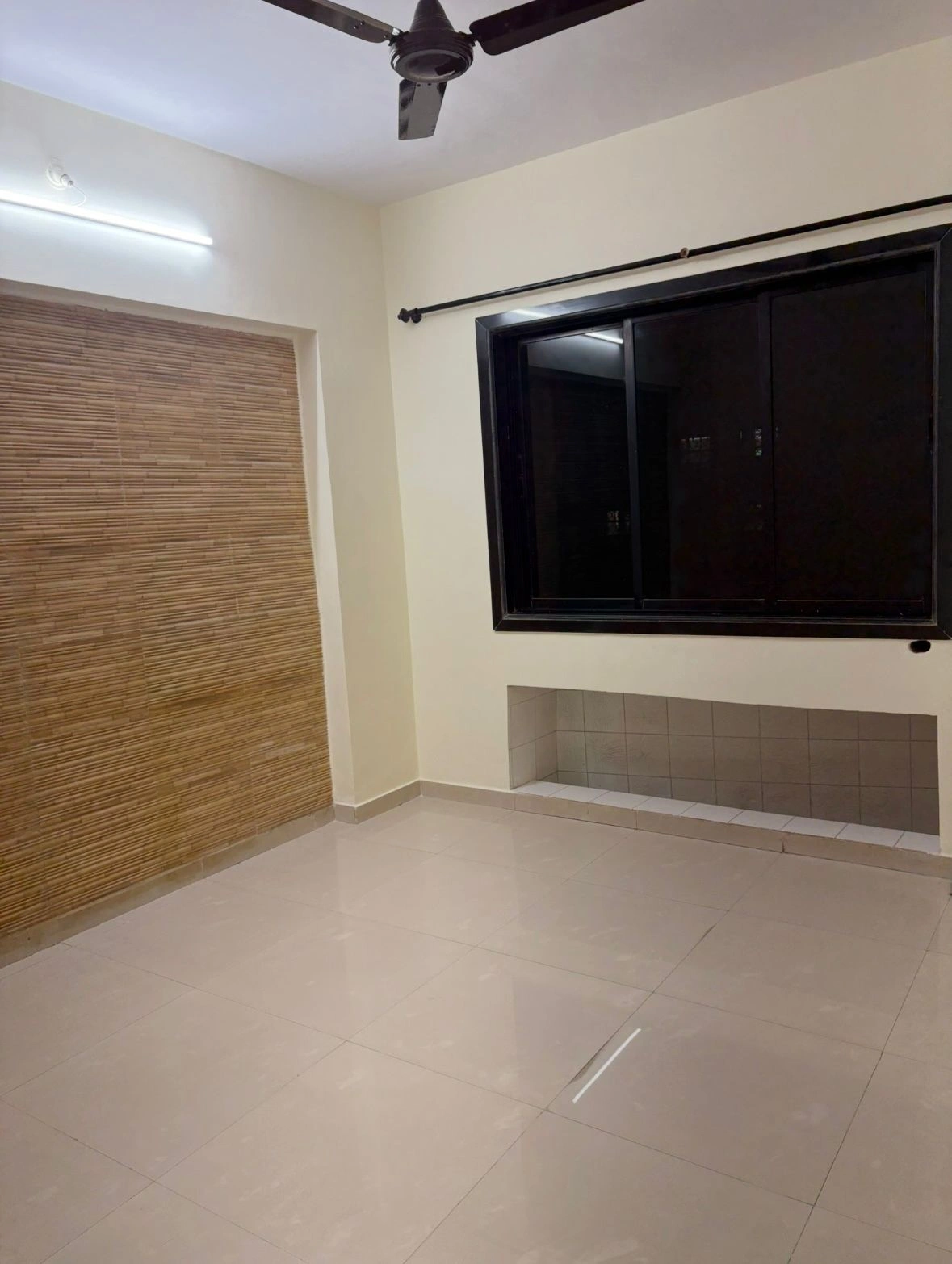 2BHK Flat for Sale in Malad West