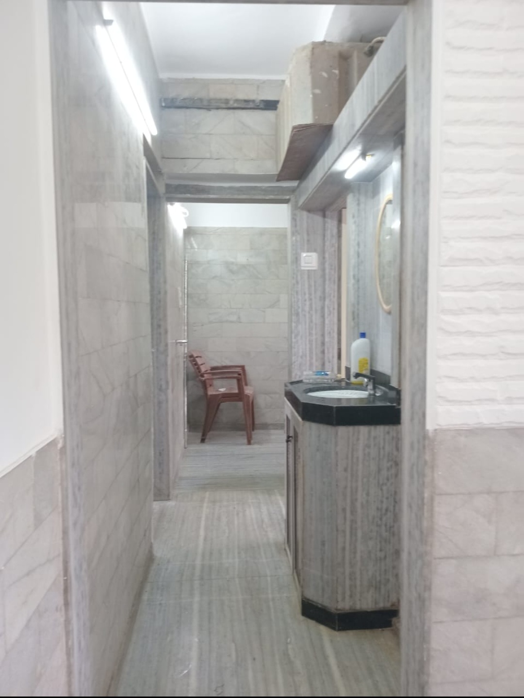 1 BHK Flat for rent in Malad West