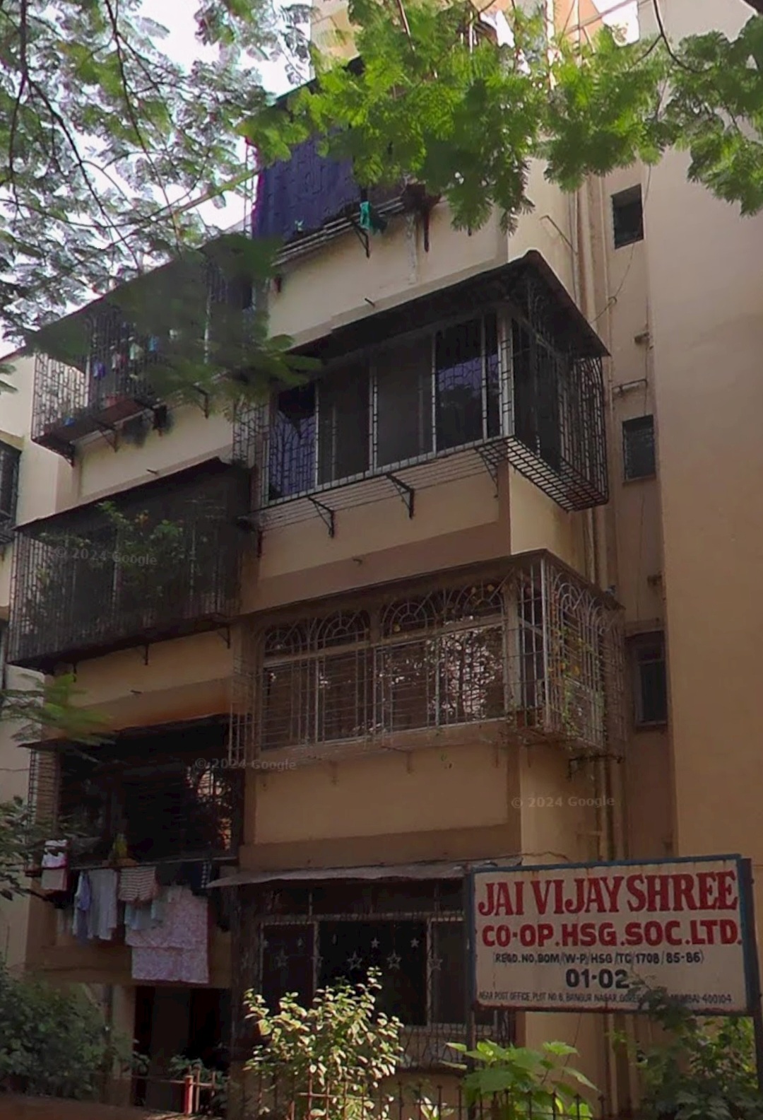 2 BHK Flat for Rent in Goregaon West