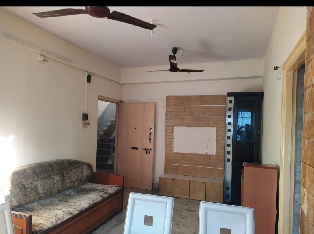 1BHK Flat for Sale in Malad West