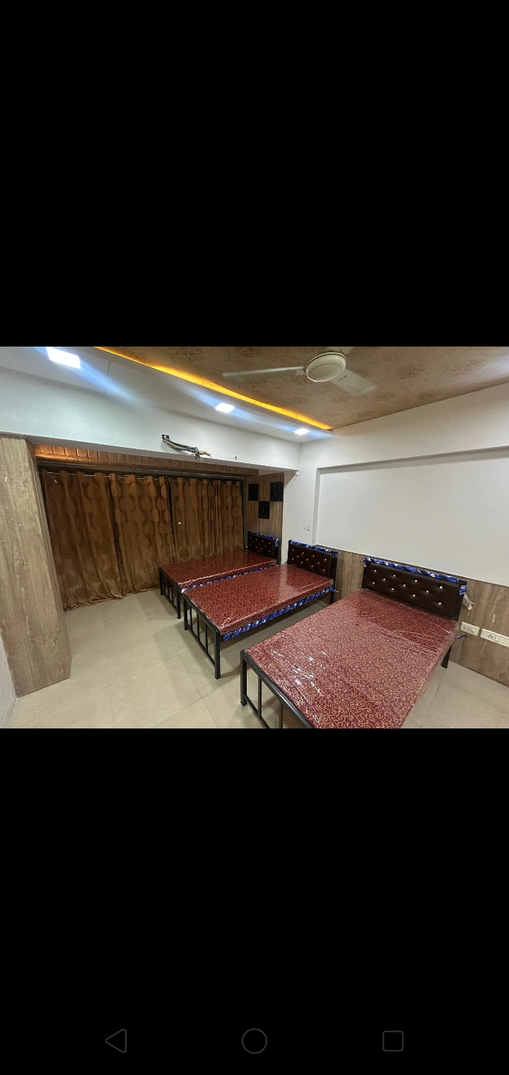 3 BHK Flat for PG in Santakruz East