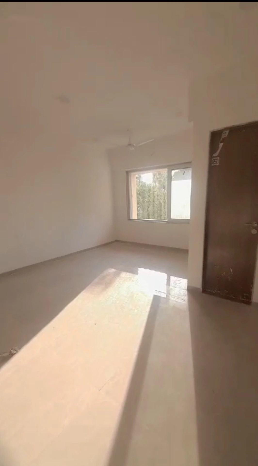 2 BHK Flat for rent in Goregaon West
