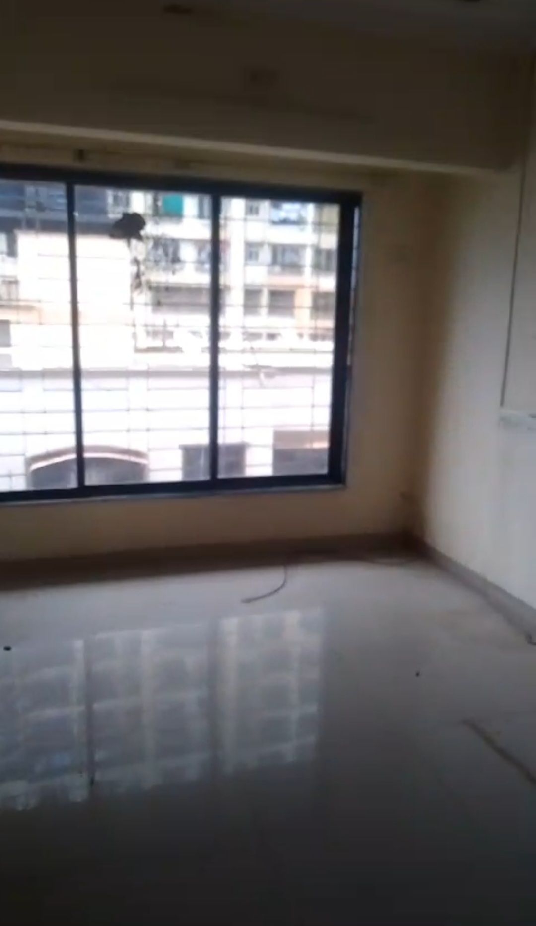 1.5 BHK Flat for Rent in Shastri Nagar, Goregaon West