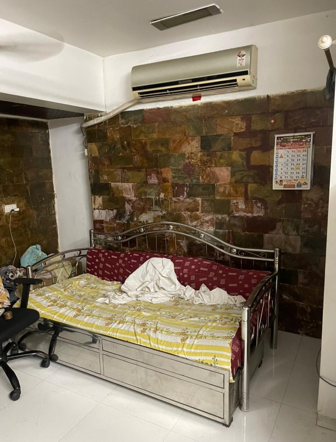 1 BHK Flat for Rent in Evershine Nagar, Malad West