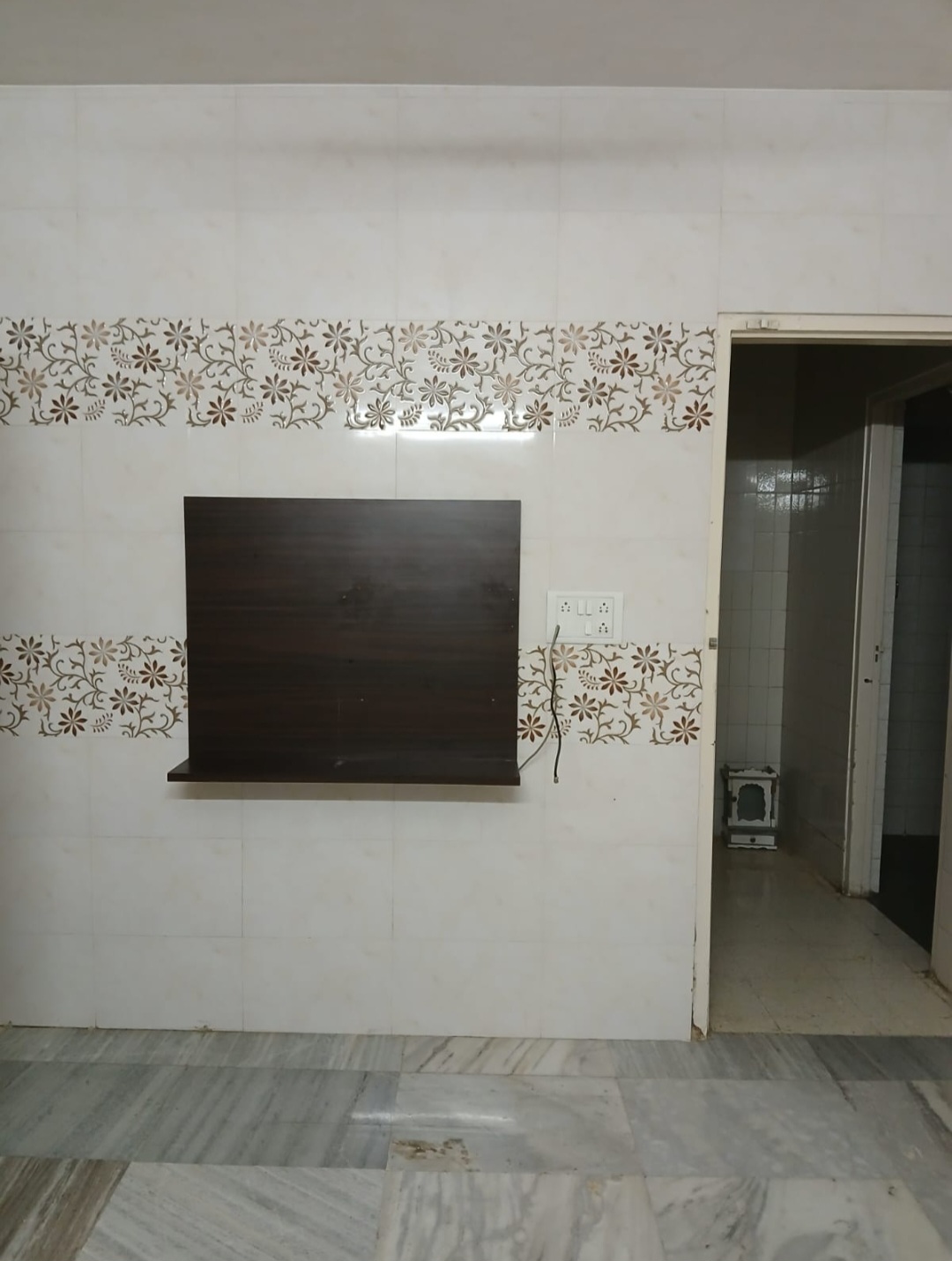 1RK Flat for Rent in Raheja Township, Malad East