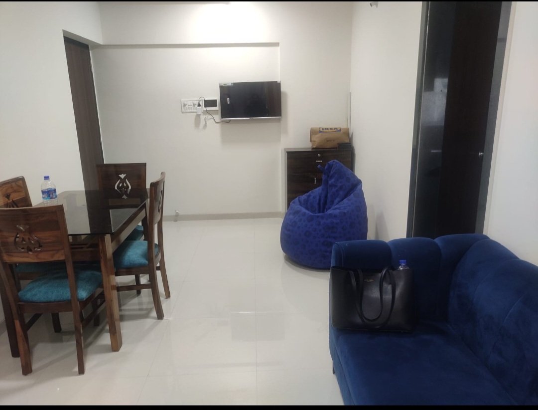 Single Room Girls only Flat for PG in Bhoomi Samarth, Goregaon East