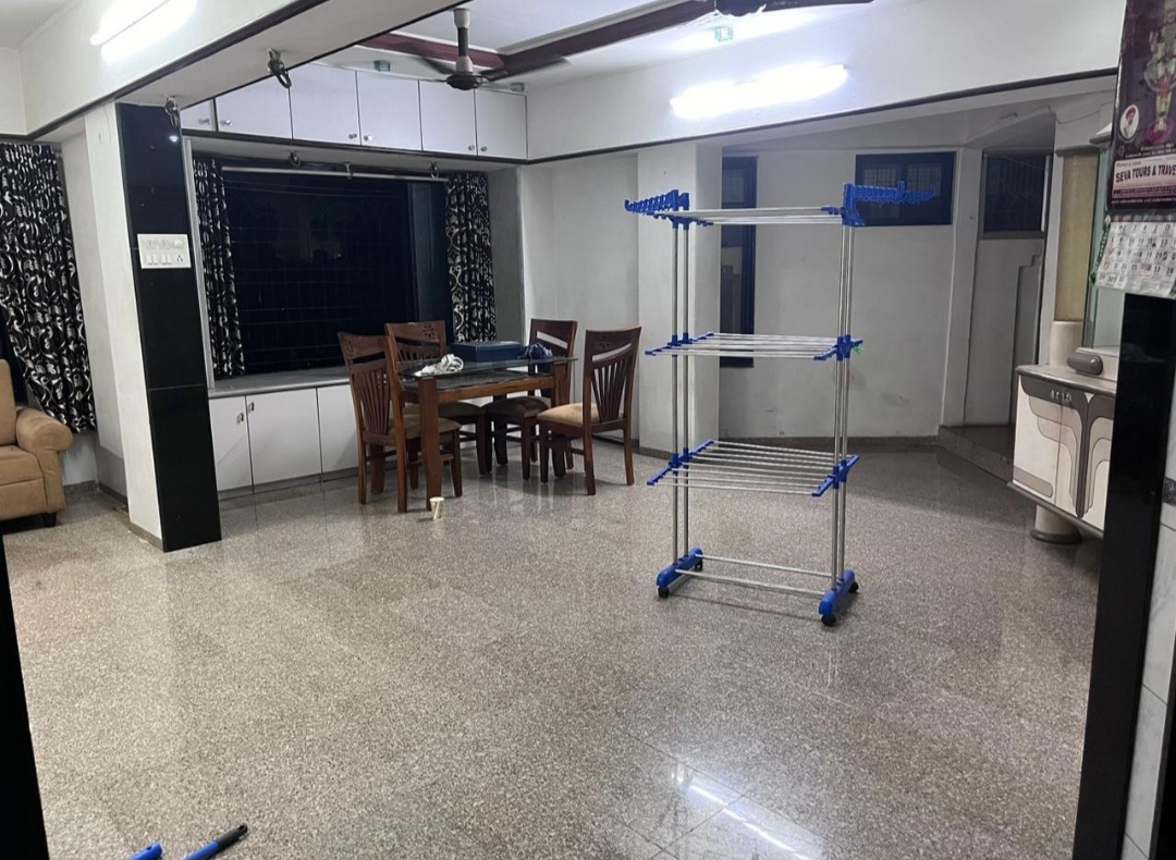 Single Room Girls only Flat for PG in Nidhivan Society, Malad East