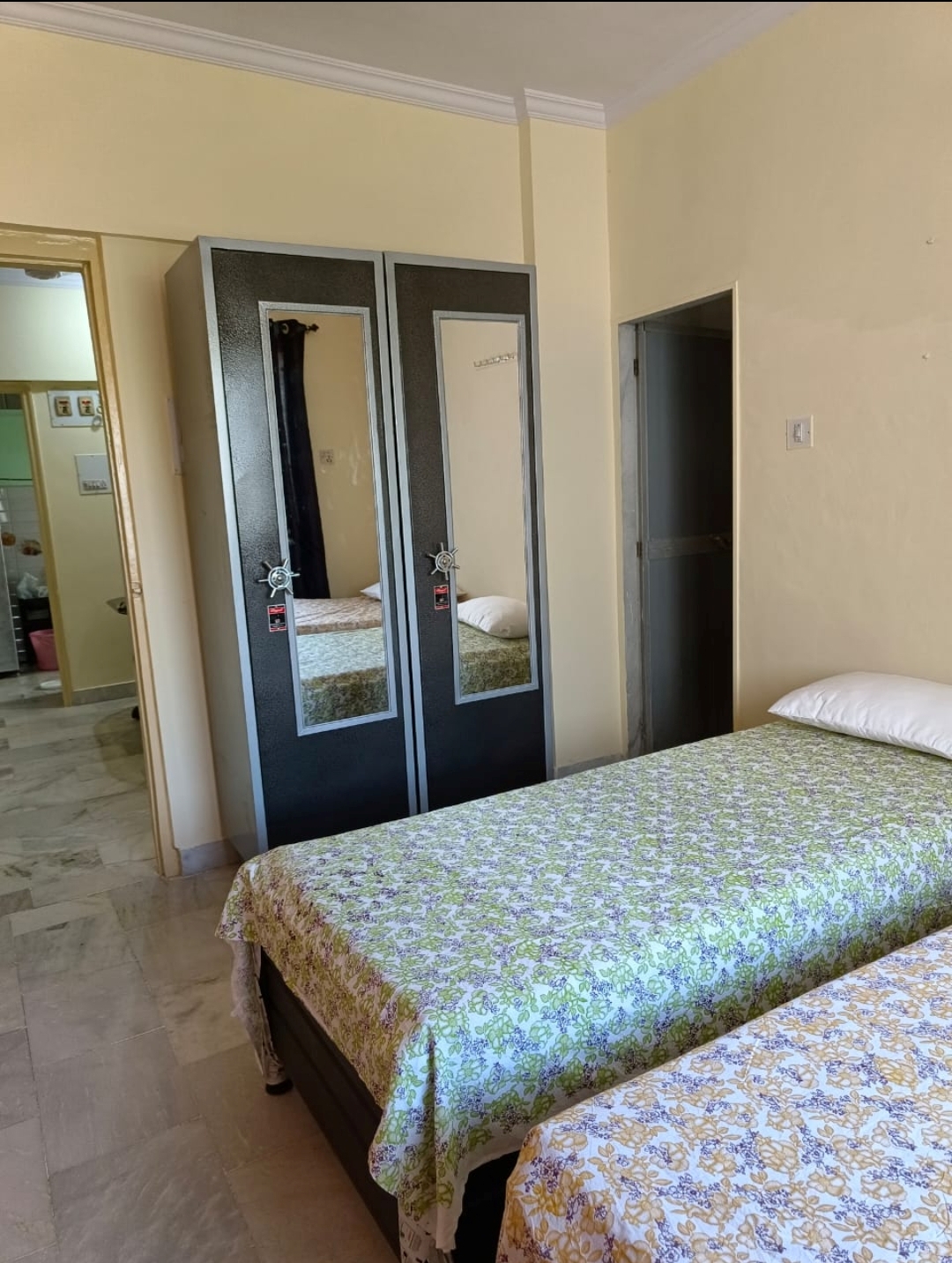 Double Sharing Room Girls only Flat for PG in Lakhchandi Heights, Goregaon East