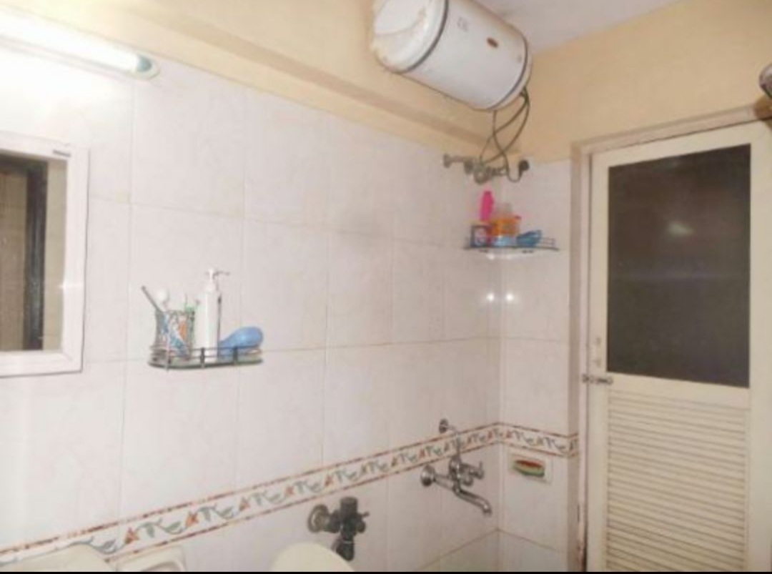 1 BHK Flat for Rent in ashimsa Enclave Apartment, Malad West