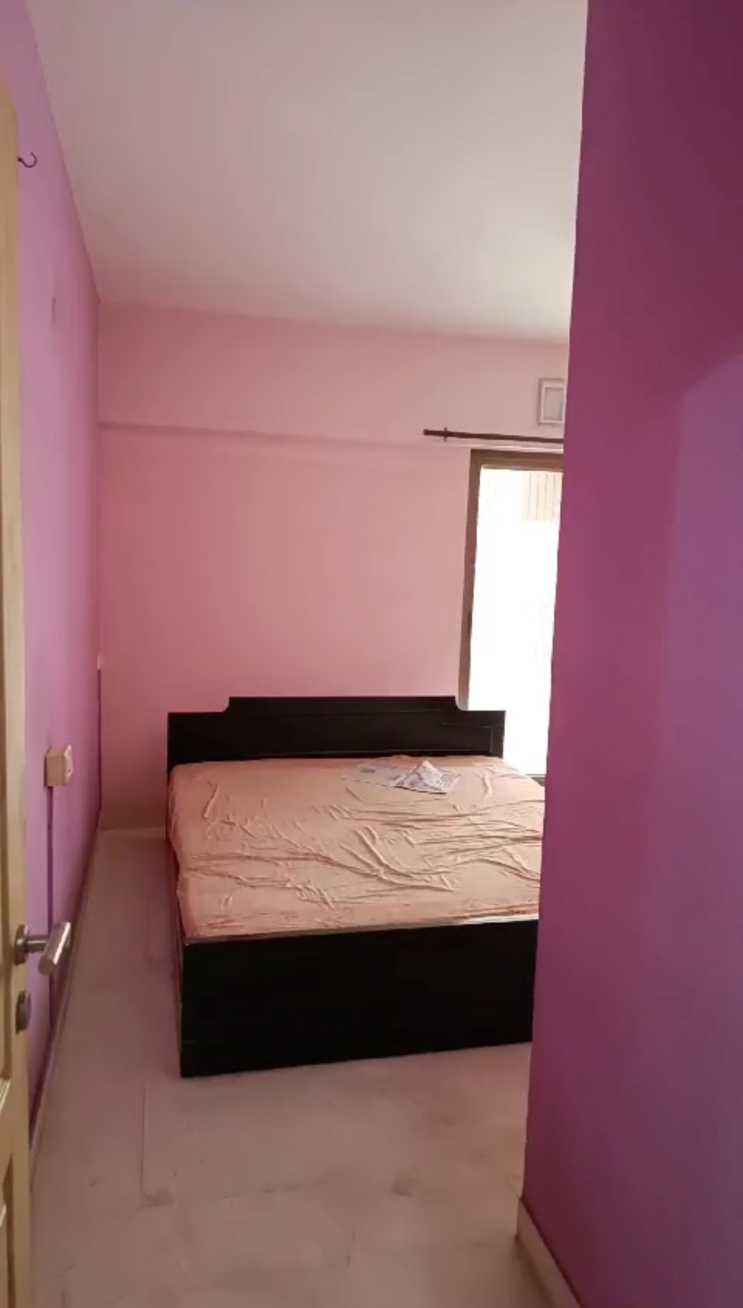 Single Room Girls only Flat for PG in Moksh tower, Malad East