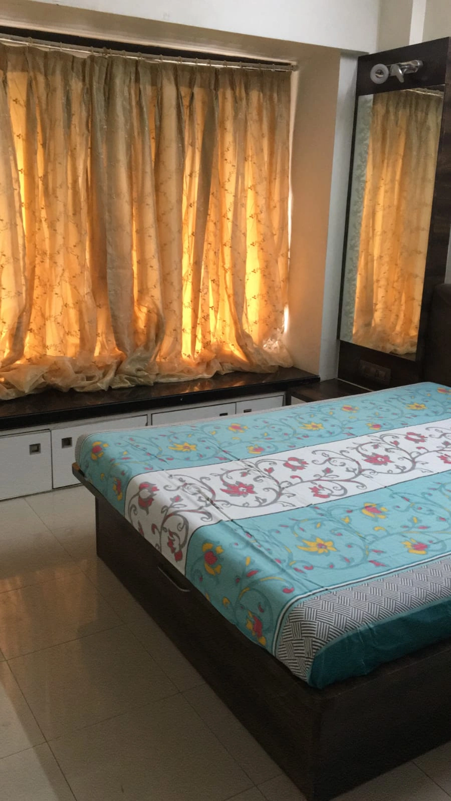 1 BHK Flat for Rent in Bhoomi Classic Society , Malad West
