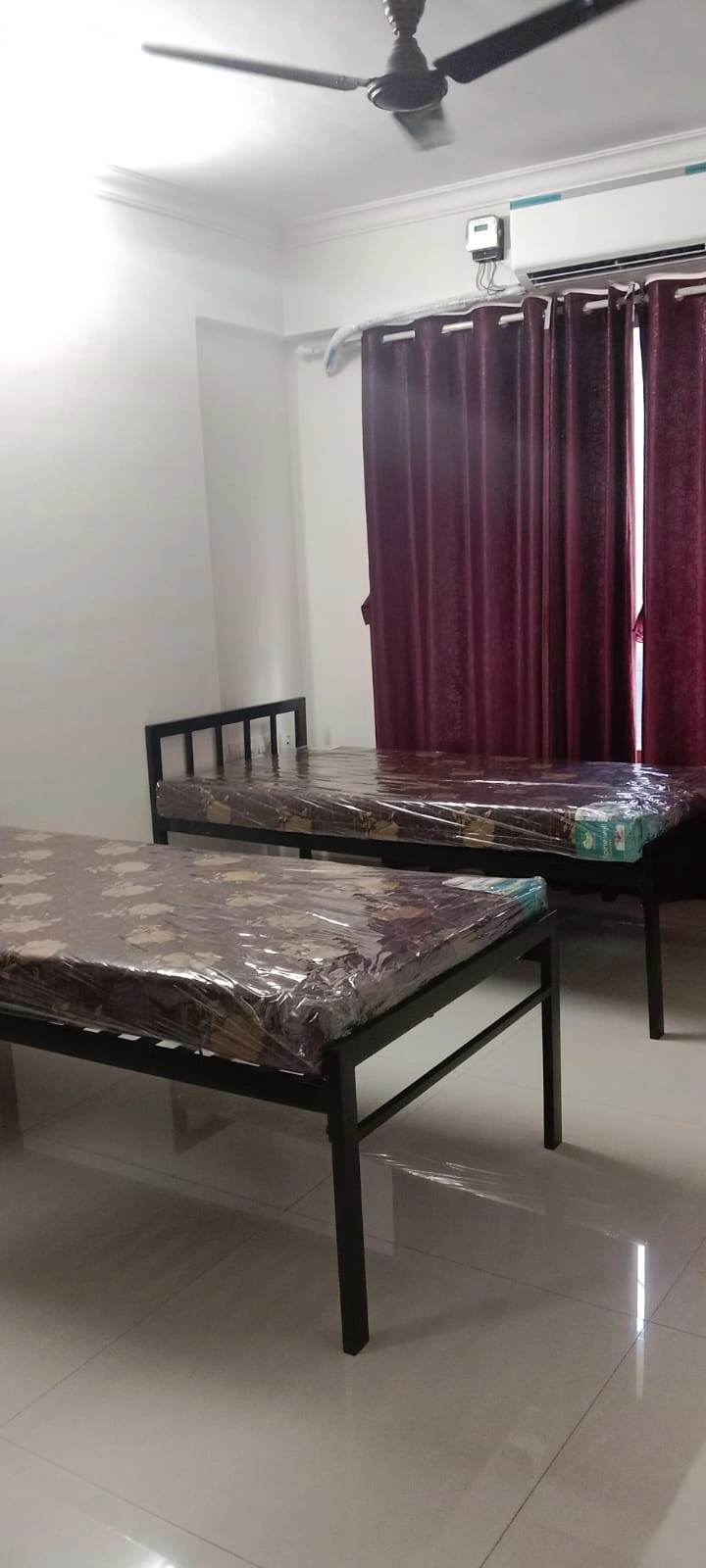 Double Sharing Room Boys only Flat for PG in New Mahada Tower, Goregaon West