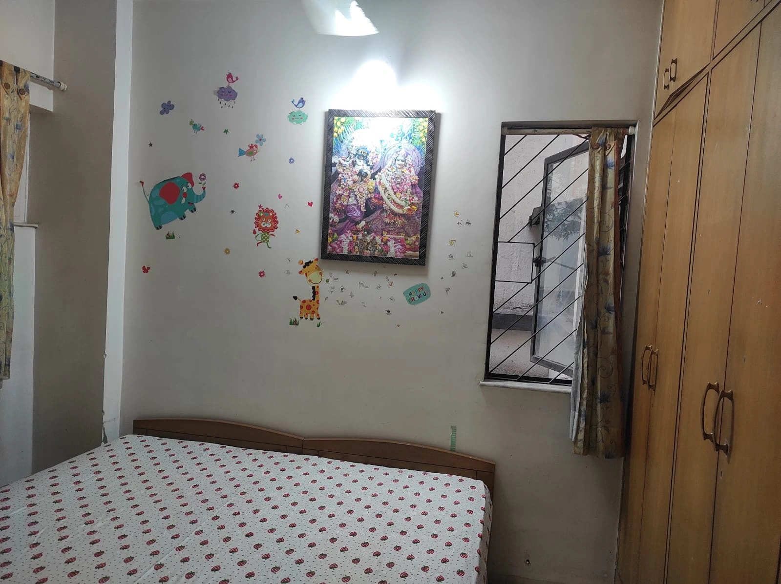 2 BHK Flat for Rent in Mahindra Gesco, Goregaon West