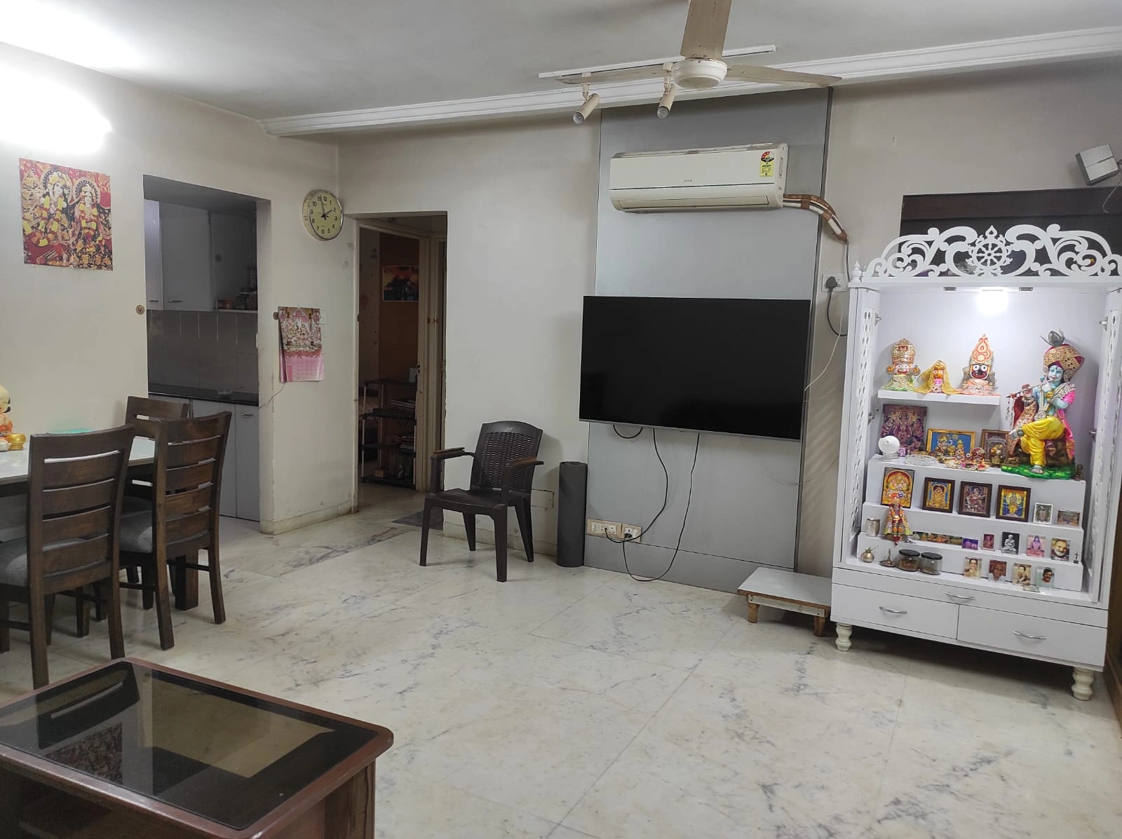 2 BHK Flat for Rent in Mahindra Gesco, Goregaon West