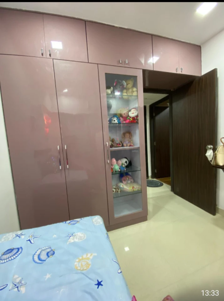 2 BHK Flat for Rent in , Kandivali West