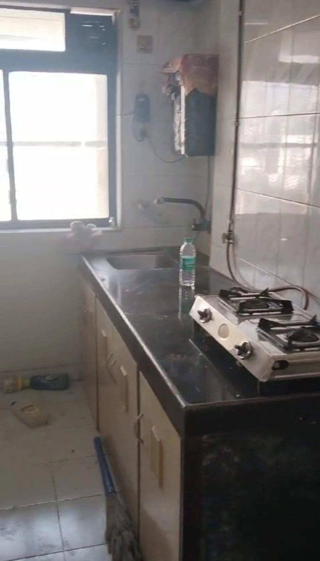 1 BHK Flat for Rent in Dheeraj Jamuna Society, Malad West