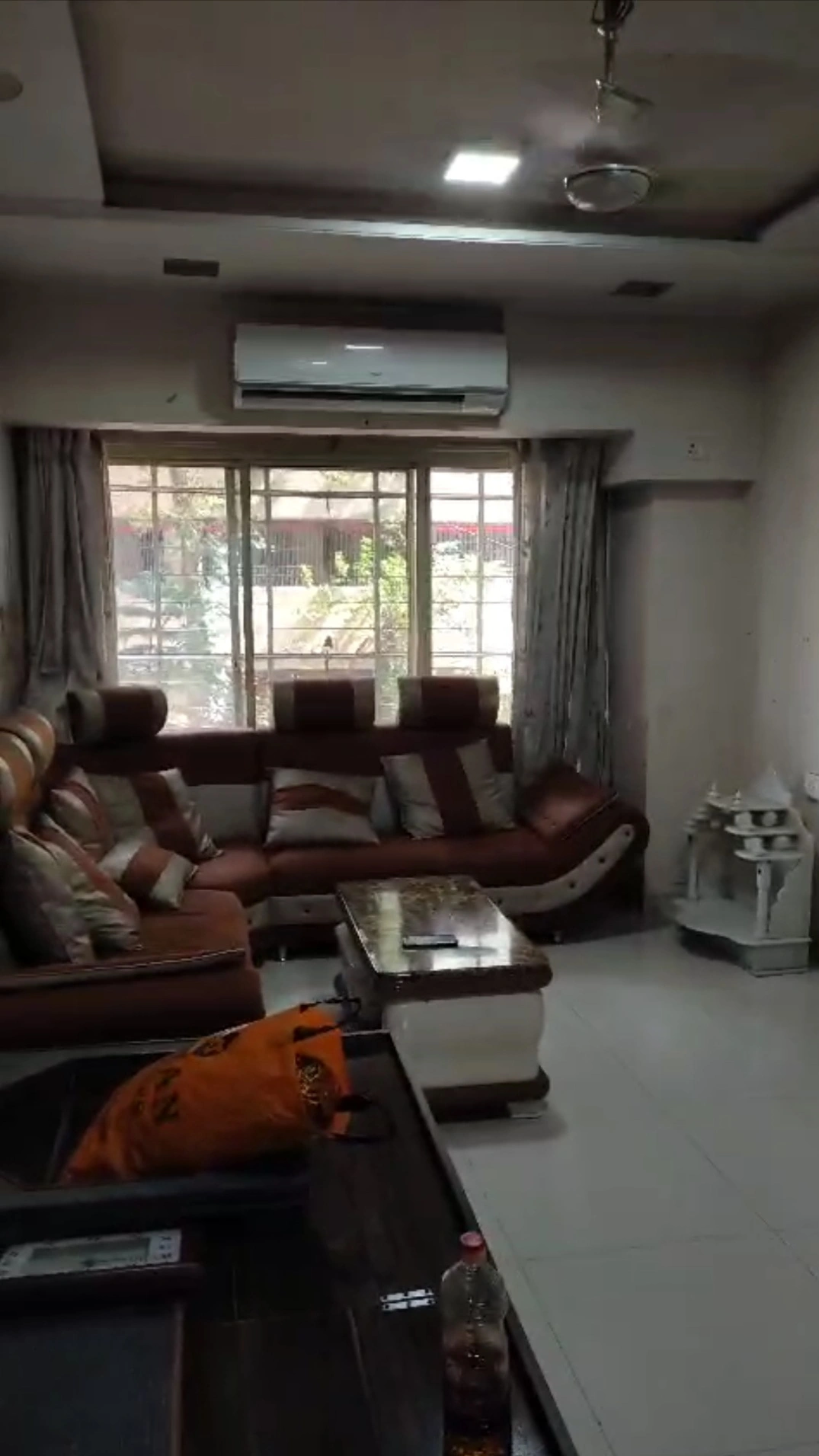 2 BHK Flat for Rent in Upvan Tower, Malad East