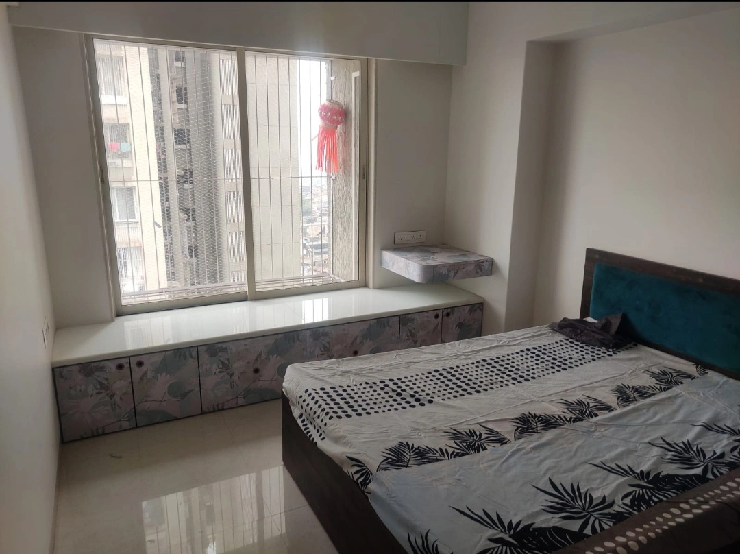 Single Room Girls only Flat for PG in Rizvi Oak Tower, Malad East