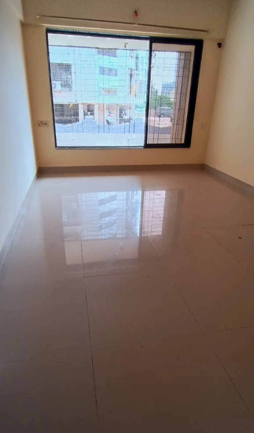 2 BHK Flat for Rent in Flamingo Apartment , Malad West