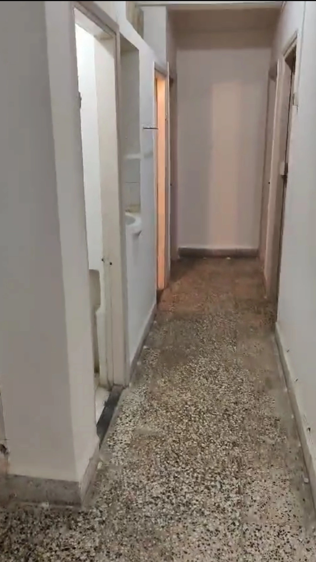 2 BHK Flat for Rent in P Unit Society, Malad West