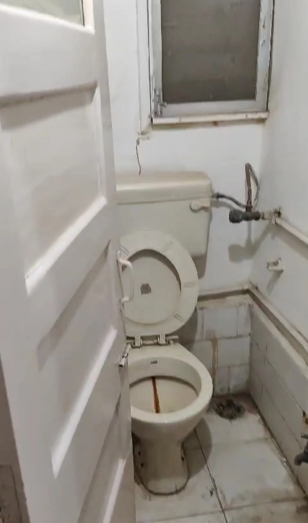 2 BHK Flat for Rent in P Unit Society, Malad West