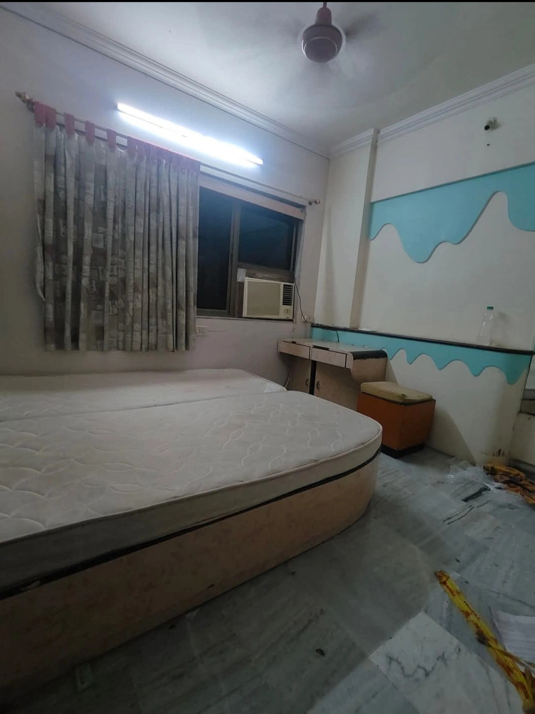 2 BHK Flat for Rent in Pleasant Park, Malad West