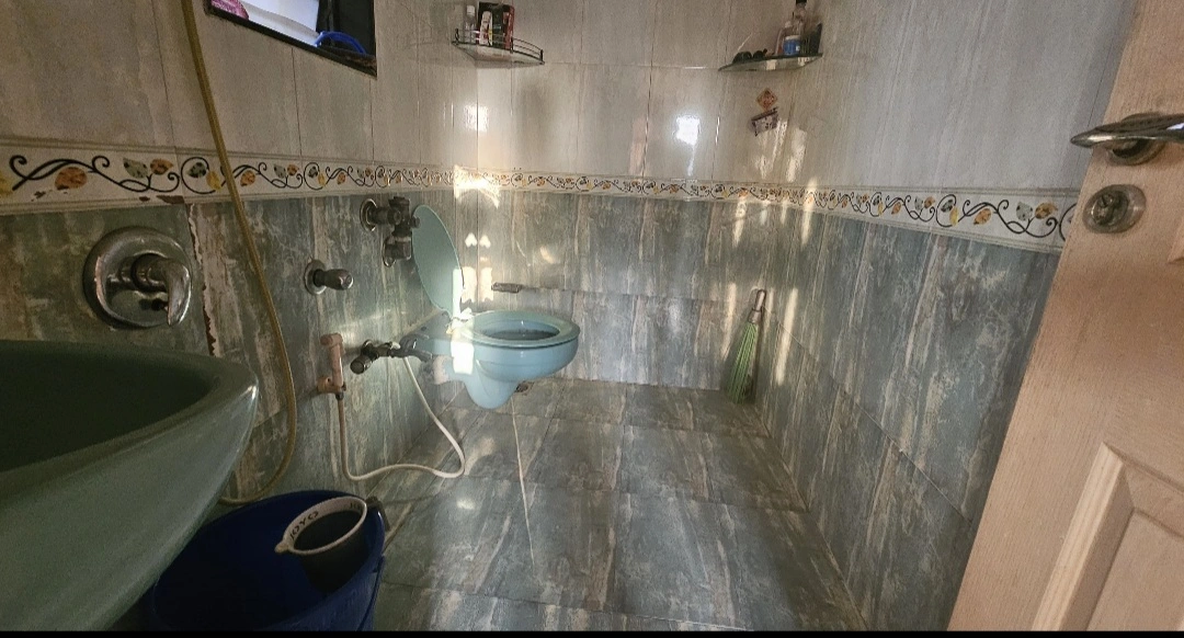 2 BHK Flat for Rent in Blue Orbit , Malad West