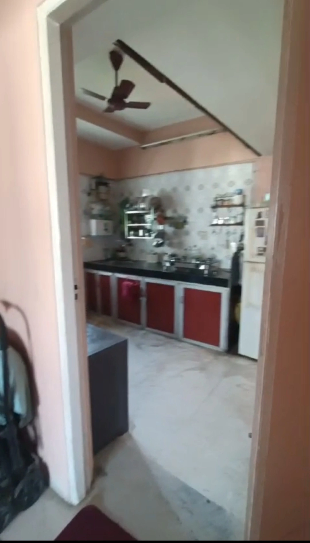 2 BHK Flat for Rent in Acme Enclave Complex, Malad West