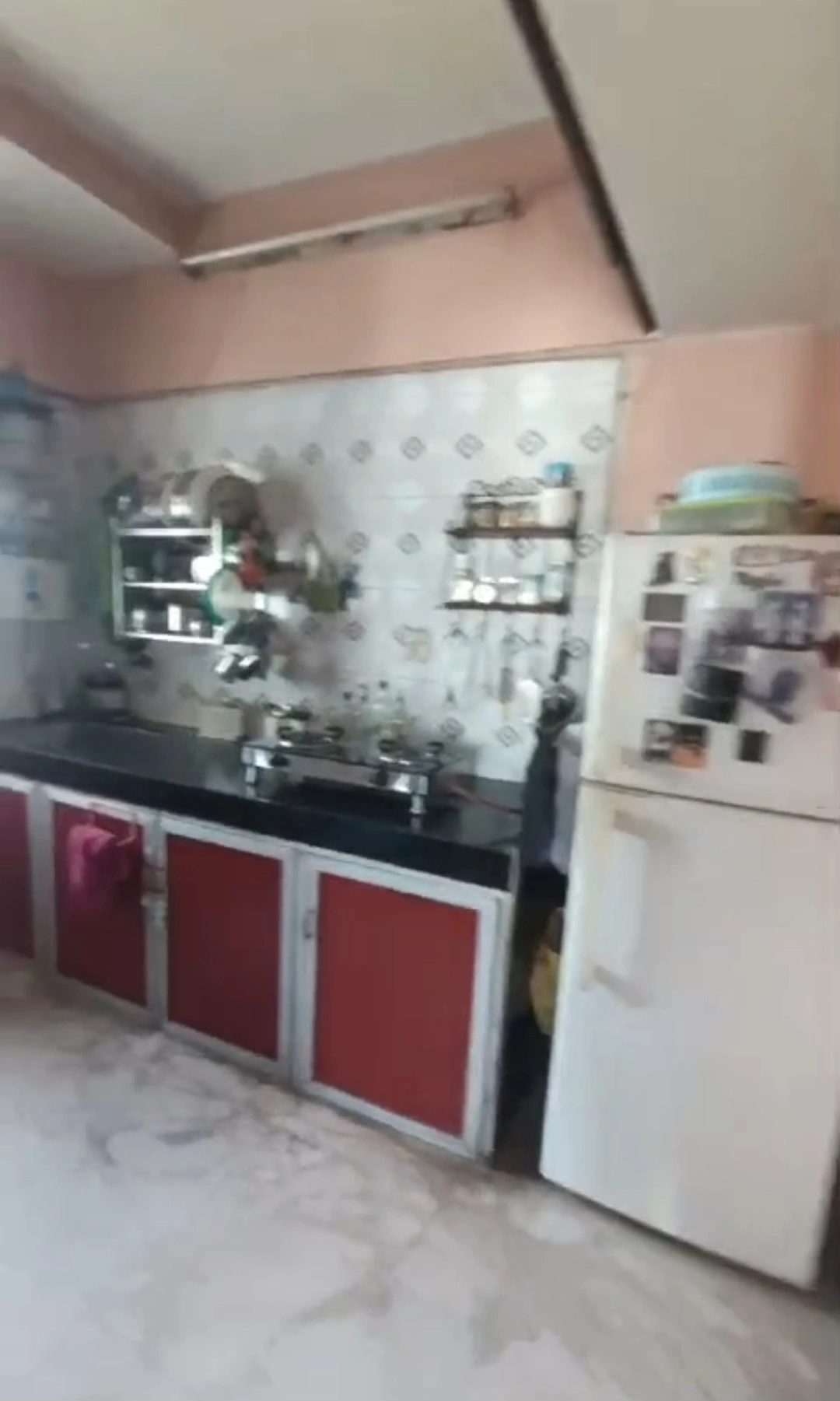 2 BHK Flat for Rent in Acme Enclave Complex, Malad West