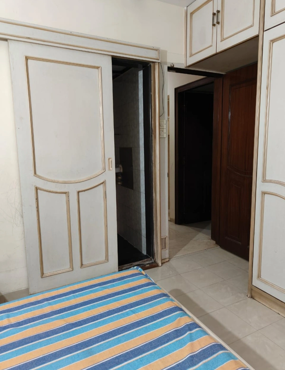 2 BHK Flat for Rent in S Unit Apartment , Malad West